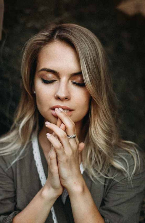 Invincible. А book about the resistance of Ukrainian women in the war against Russian invaders